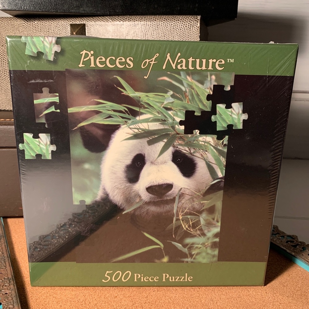 NWT - Pieces of Nature Panda Puzzle (B21)